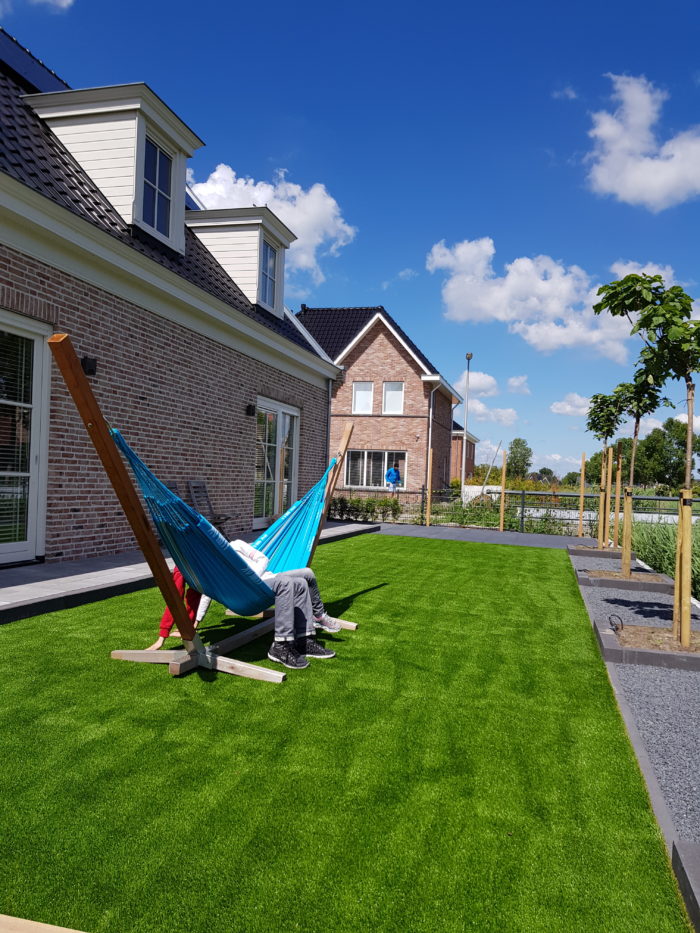 De loungehoek in de tuin stylen! ZoSan &amp; Co